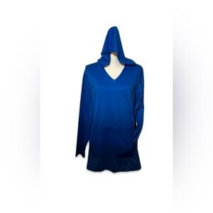 Avenue Pullover Hoodie Women’s 14/16 Ombré Blue with Front Pockets